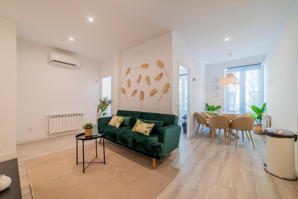 Encantador Apartamento Atocha Madrid Exterior photo