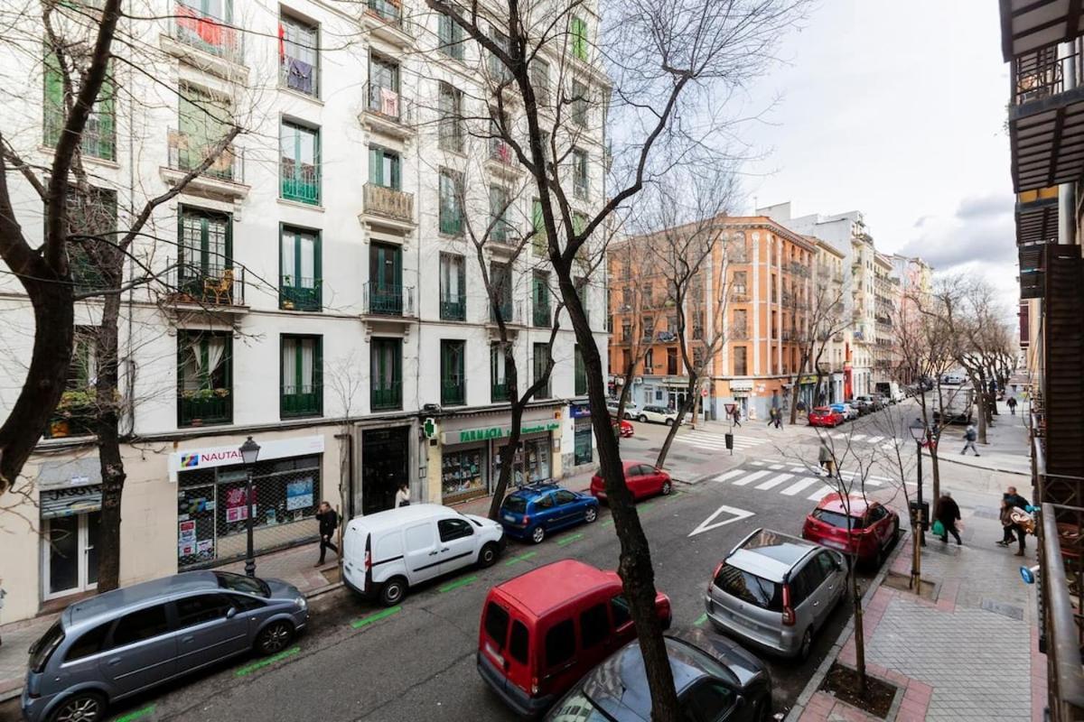 Encantador Apartamento Atocha Madrid Exterior photo