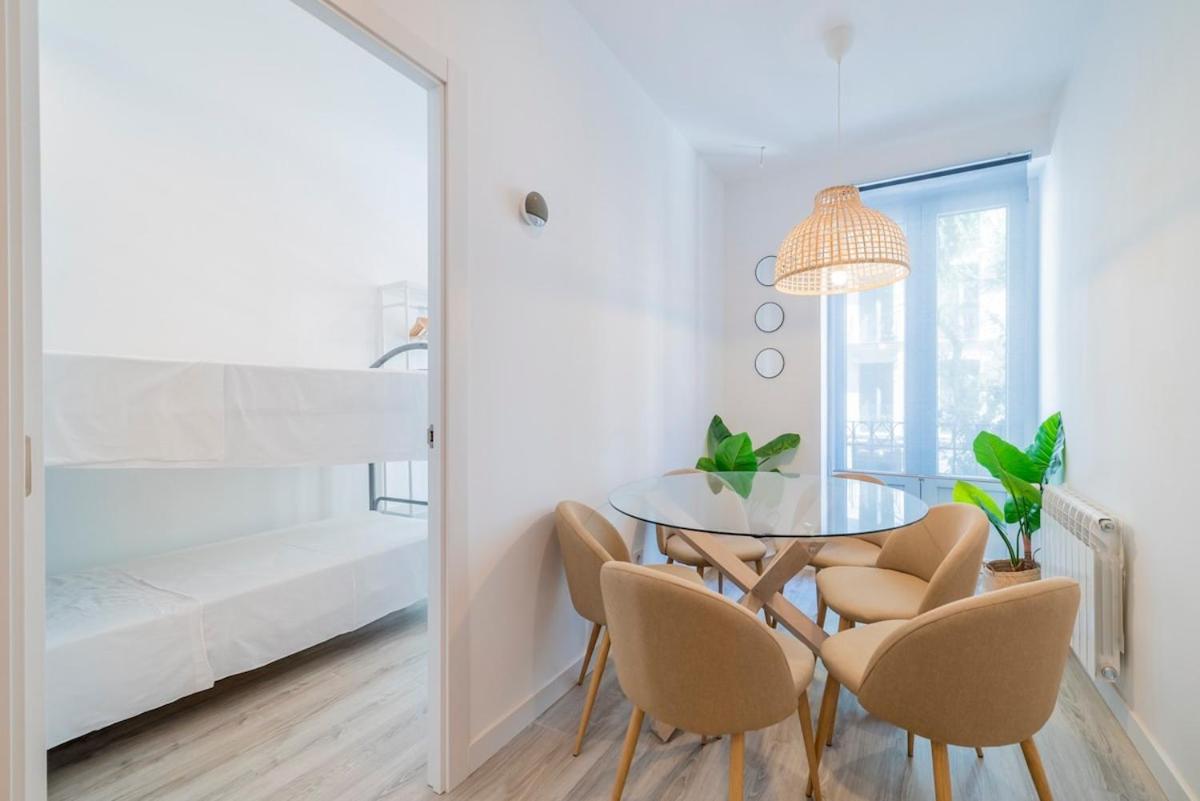 Encantador Apartamento Atocha Madrid Exterior photo